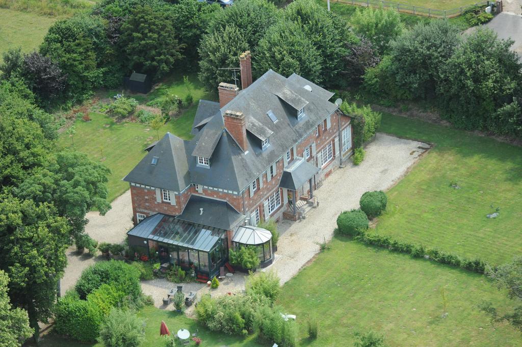 Chambres D'Hotes & Spa Le Chat Chez Qui J'Habite Saint-Aubin-sur-Mer  Exterior photo